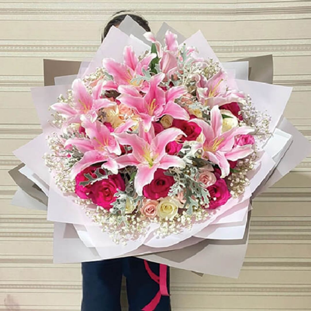 Buket Lily Mawar Pernikahan